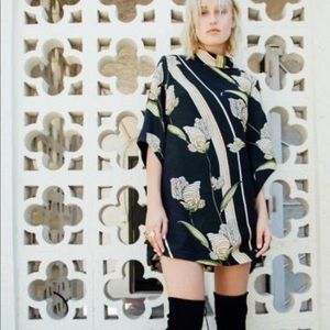 Novella Royale Hermosa Dress in Onyx Geo Size M